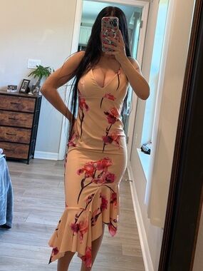 ASOS Women's Size 2 Peach Floral Iris Print Midi Dress V-Neck Ruffle Hem orchid